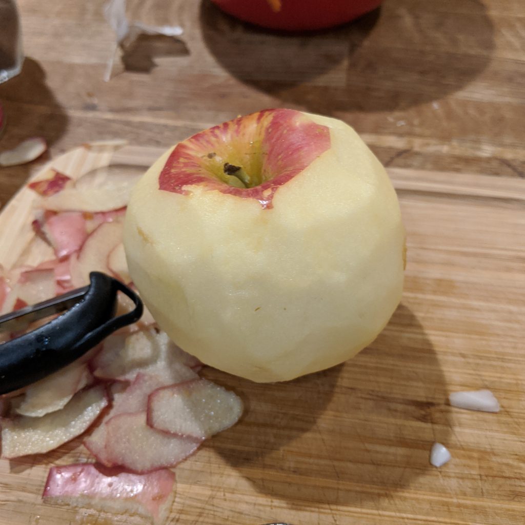 05.9_ApplePeeled